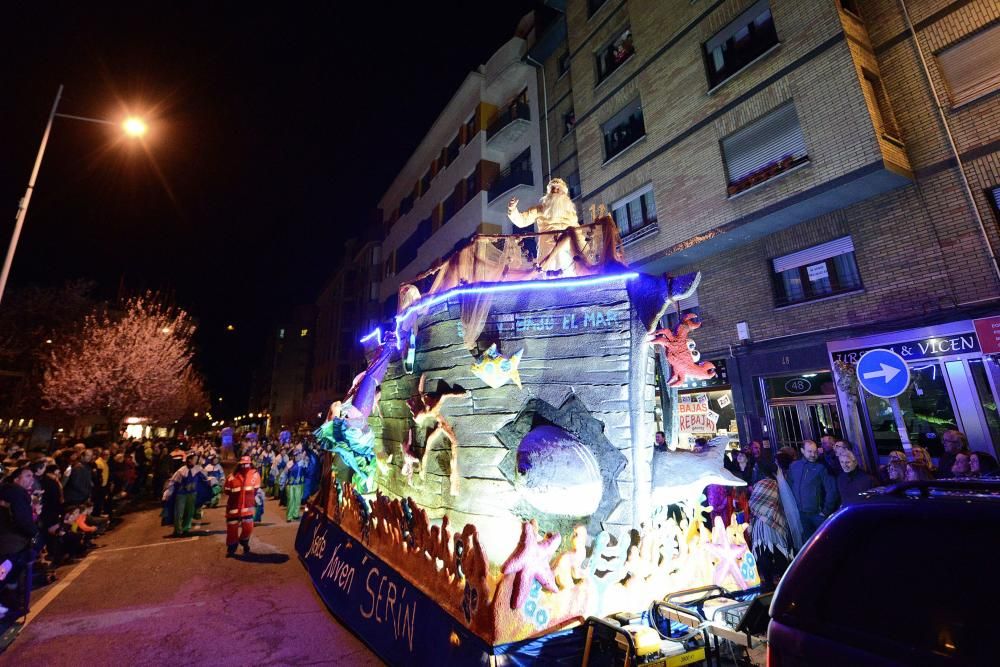Desfile del Antroxu en Mieres
