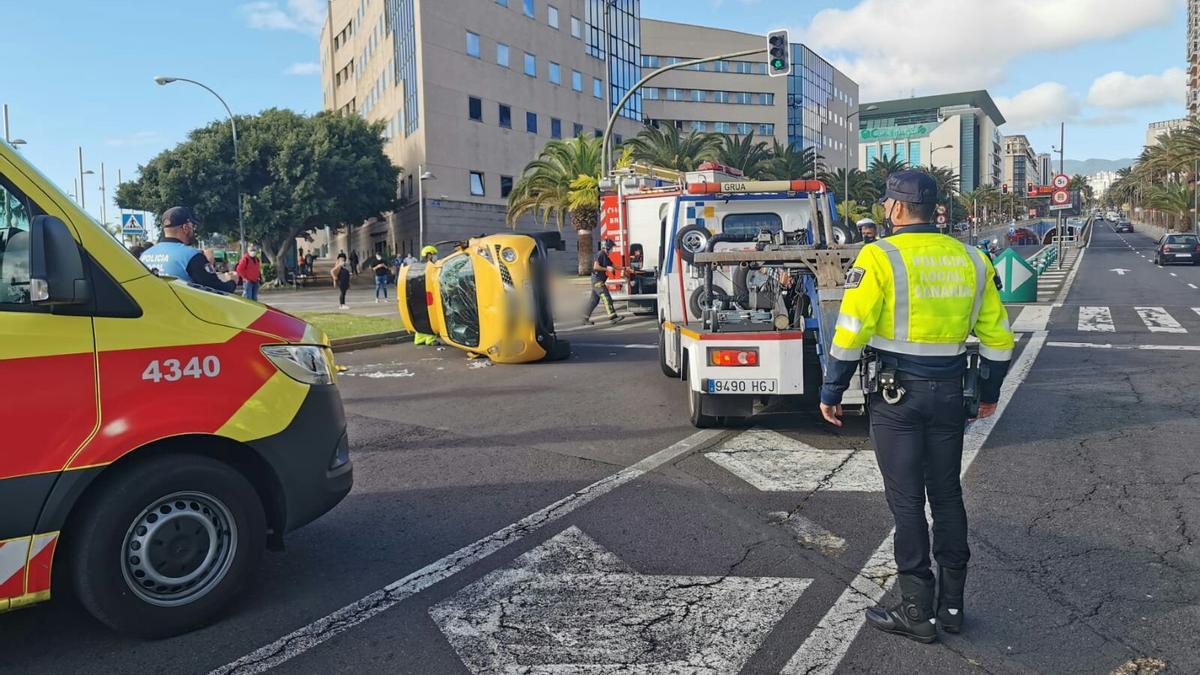 Accidente en la avenida Tres de Mayo