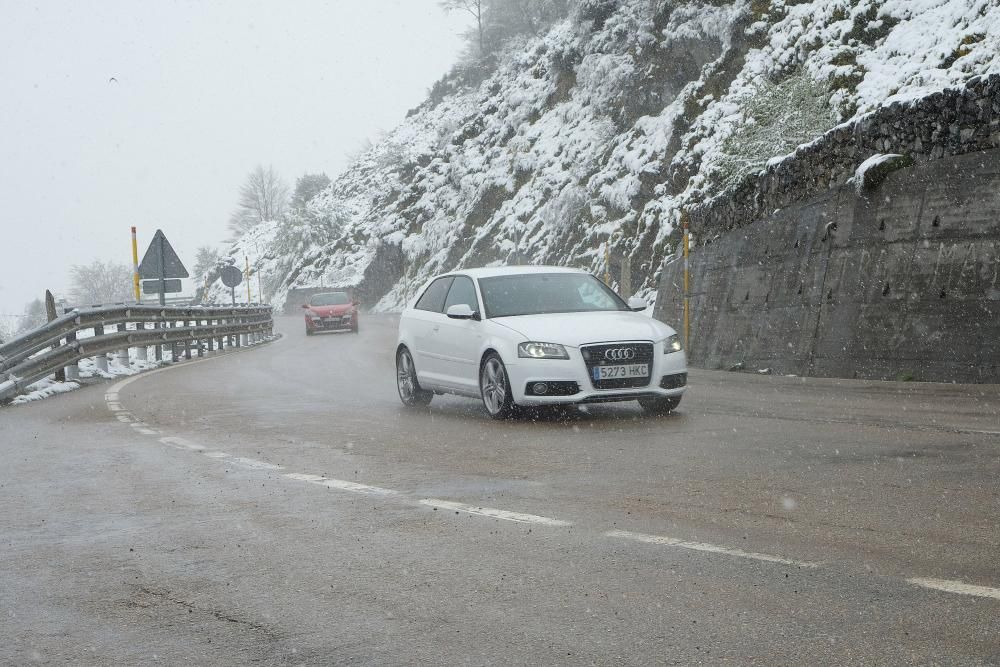 Nieve en el Puerto de Pajares