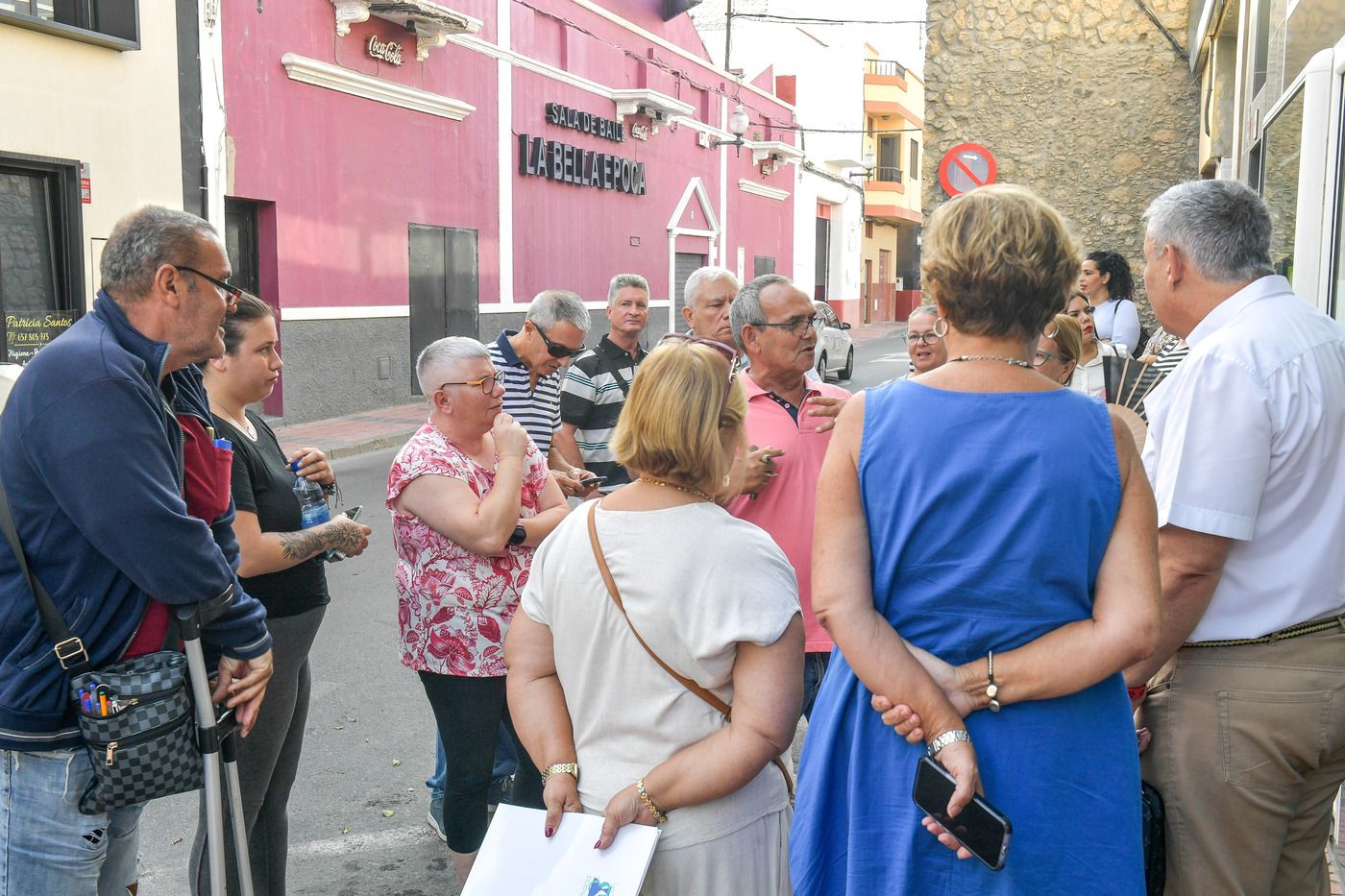 Vecinos de Telde presentan firmas por el ruido de una discoteca