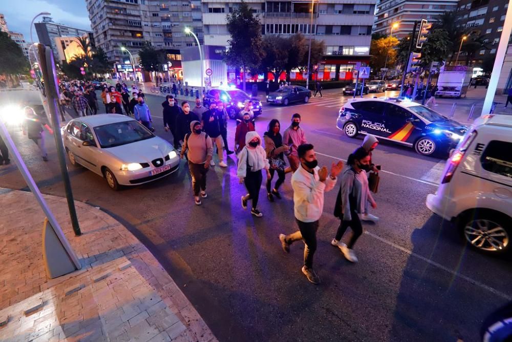 Hosteleros protestan en Murcia