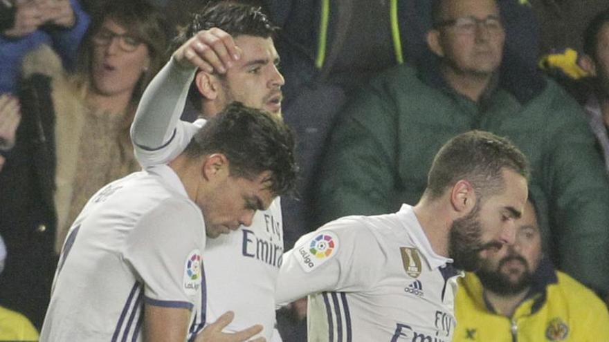 Morata celebra el seu gol amb Pepe i Carvajal