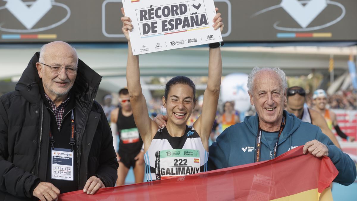 Marta Galimany bate el récord de España de maratón