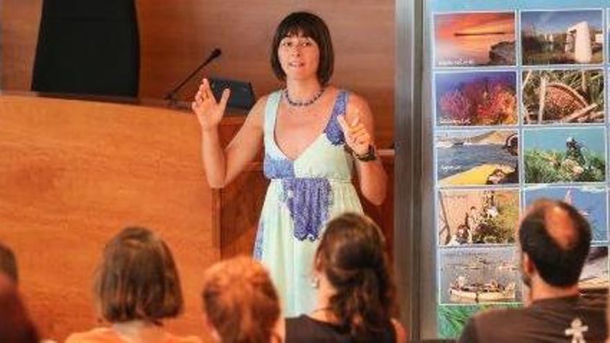 Laura Royo Marí, oceanógrafa: «Ya no quedan nacras vivas en Ibiza»