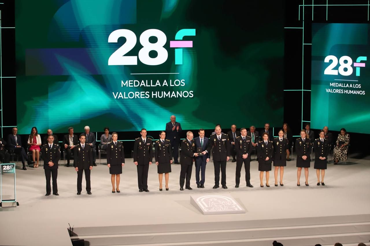 La entrega de los títulos de Hijos Predilectos y Medallas de Andalucía