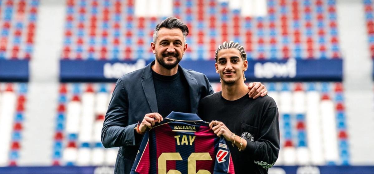 L’extrem israelià amb passaport espanyol Tay Abed firma amb el Llevant fins a 2029