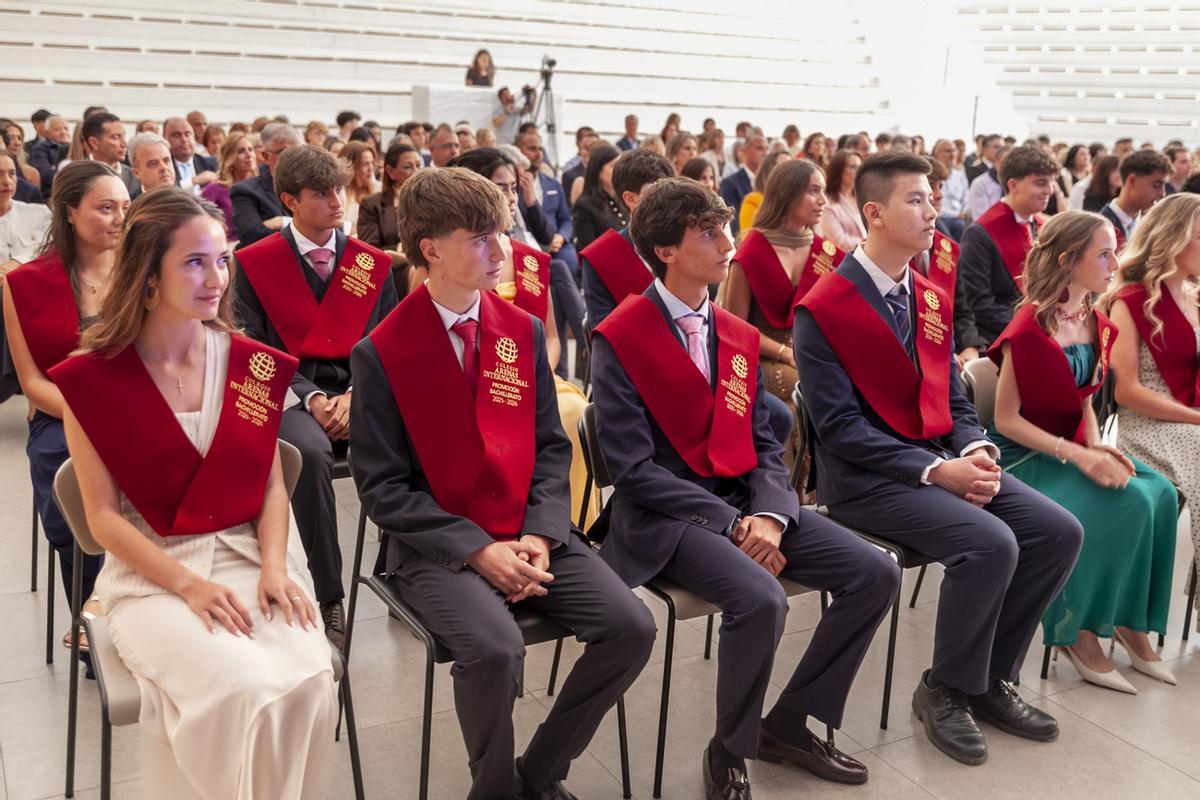 Acto de graduación de la XXIX Promoción de Bachillerato Nacional y la XV del Programa del Diploma del Bachillerato Internacional del Colegio Arenas Internacional en Lanzarote