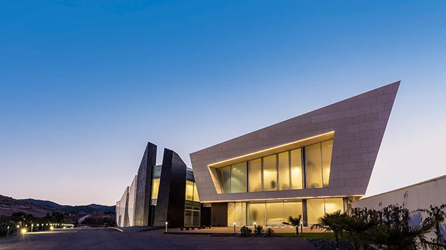 Arquitectura vanguardista en Bodegas Paniza.