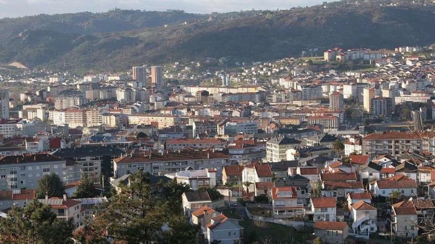 Vista panorámica del casco urbano de Ourense. // Iñaki Osorio