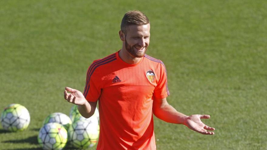 Nuno deja en Valencia a Mustafi