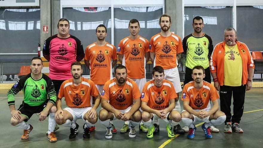 El Santiago de Sama celebra el título y el Concejo Valdés desciende