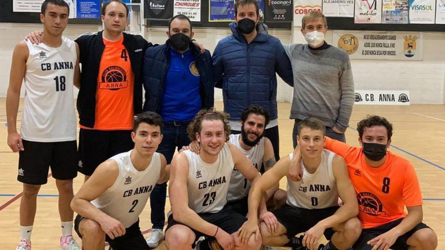 El sénior del CB Anna inicia al año con una victoria por 67-45 ante el CB Oliva