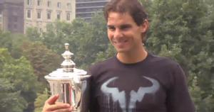 Rafael Nadal, amb el trofeu de campió de l’Open dels EUA. El jugador assegura que el 2013 és l’any més especial de la seva carrera.