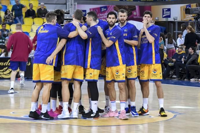 09-02-20 DEPORTES. PABELLON GRAN CANARIA ARENAS. SIETE PALMAS. LAS PALMAS DE GRAN CANARIA. Partido de baloncesto entre los equipos del Herbaife GC y el Barcelona.    Fotos: Juan Castro.