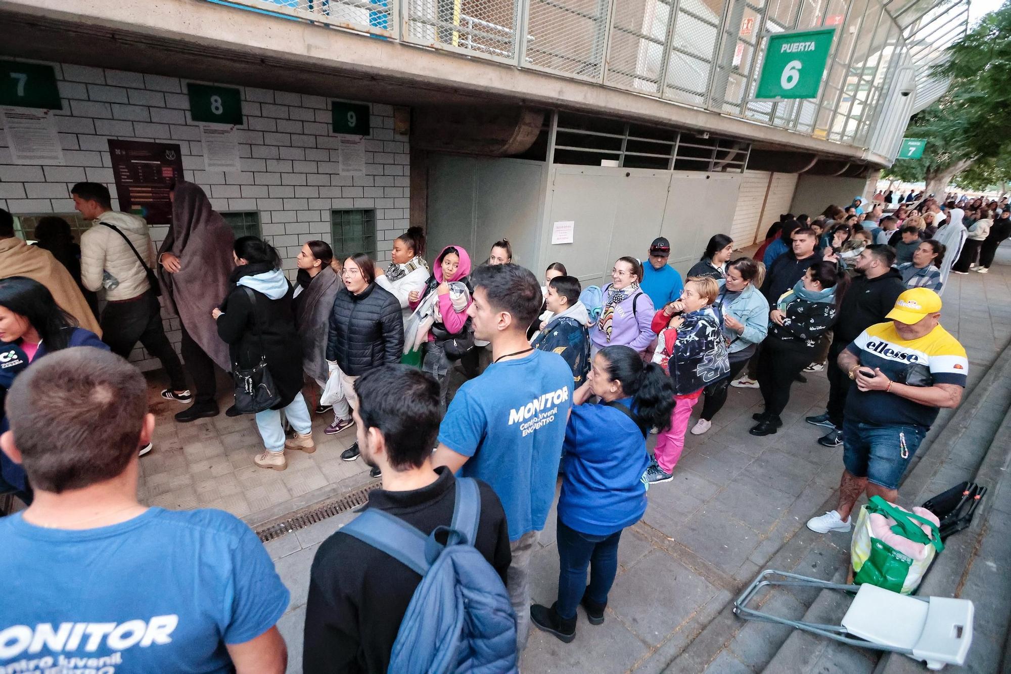 Colas para una entrada para ver a los Reyes Magos en Tenerife