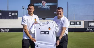 Santamaria ‘conoce’ a Gourlay y Corberán y ya entrena en Paterna