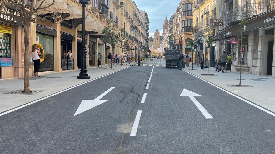 Tramo de la calle Infante don Fernando que se ha remodelado en Antequera (Málaga)