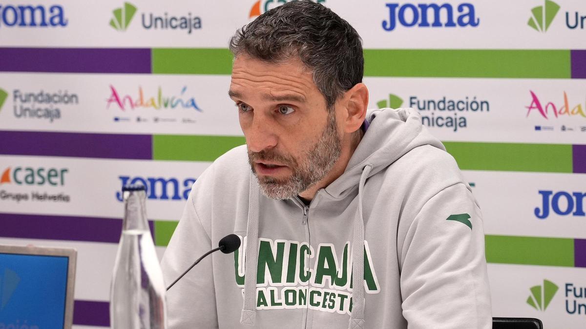 Ibon Navarro habla con los medios en la previa del Breogán-Unicaja.