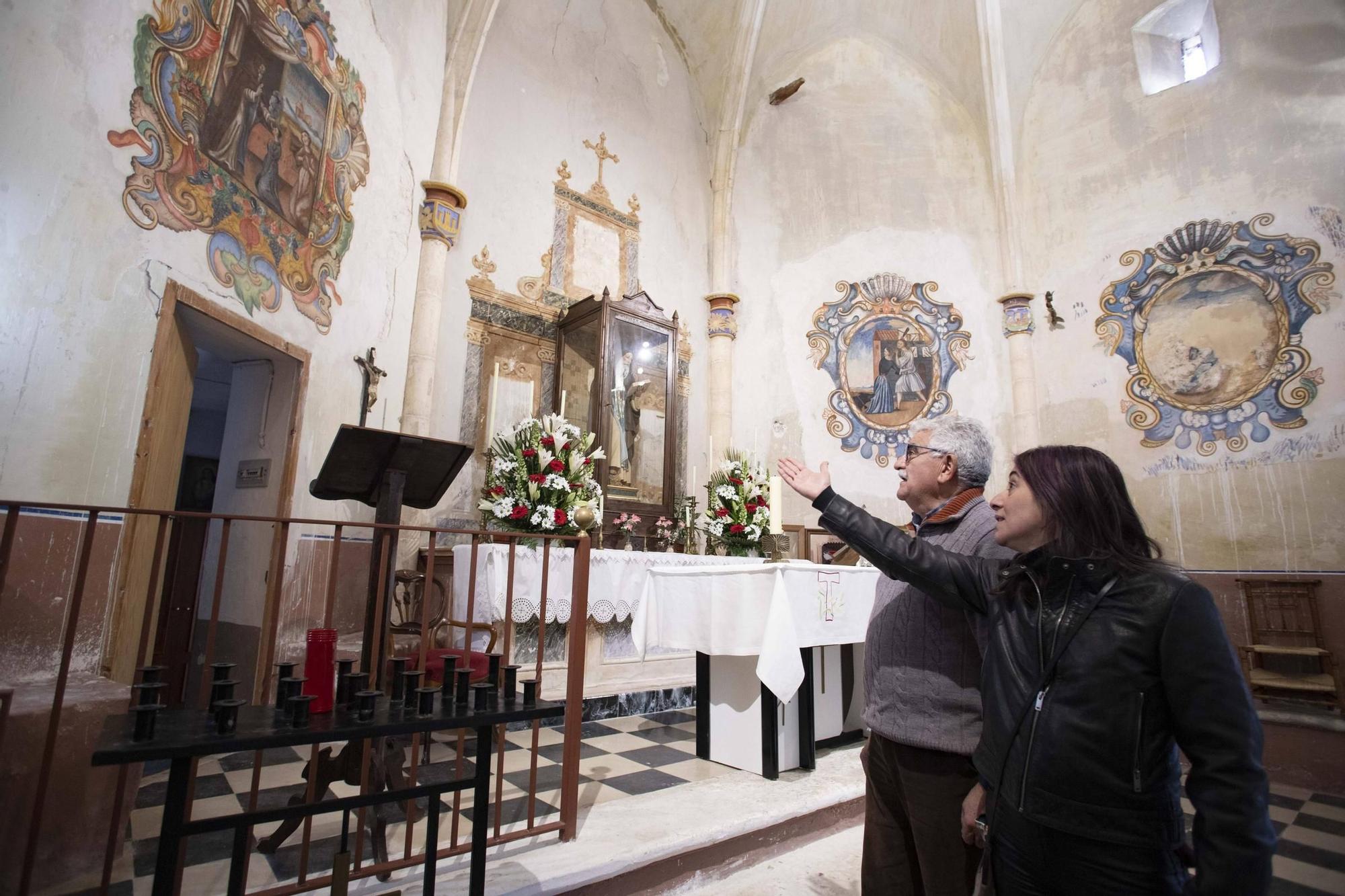 En busca de la financiación para restaurar las pinturas de la ermita de Sant Antonio en Bocairent