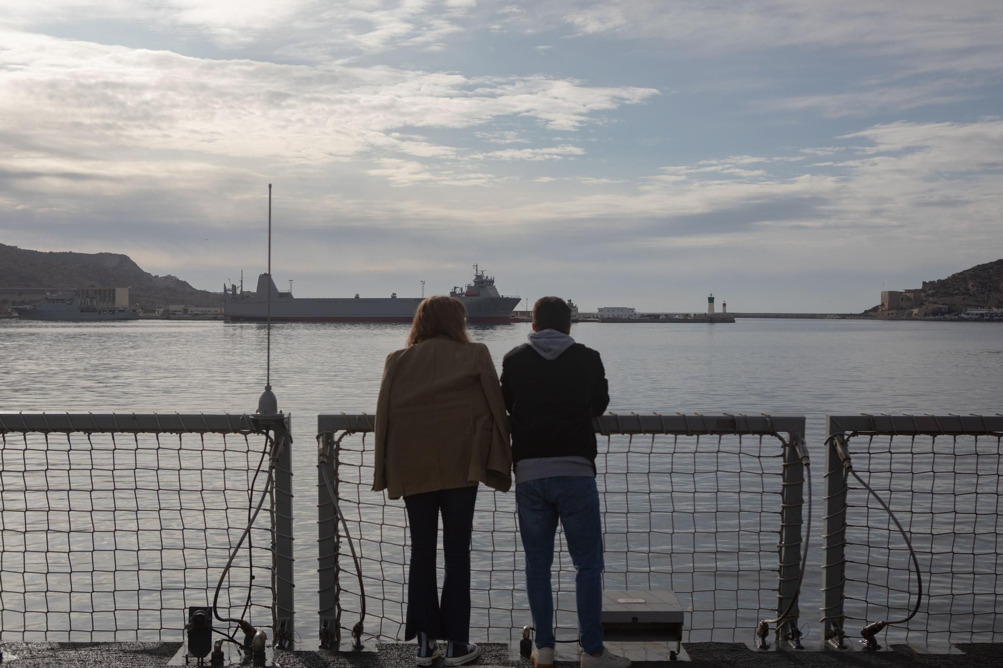 La primera jornada de puertas abiertas en la fragata 'Almirante Juan de Birbón', en imágenes