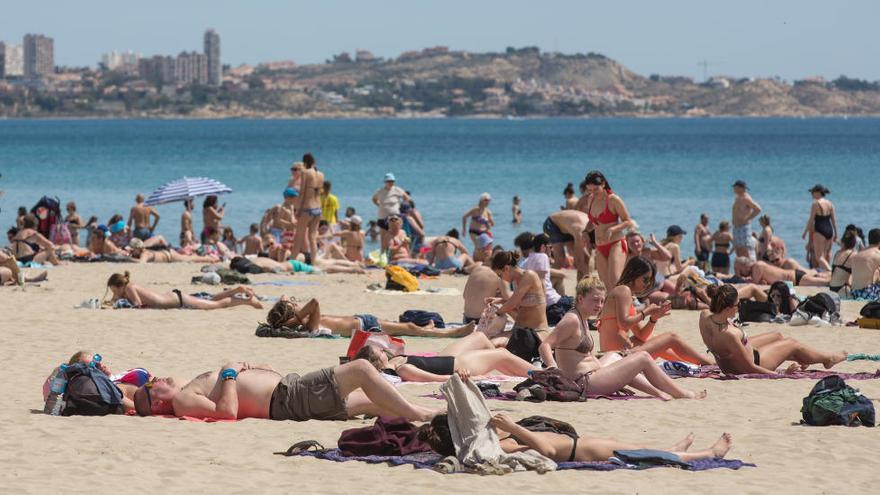 El tiempo en Alicante: el poniente provocará un subidón térmico el viernes pero el domingo lluvia