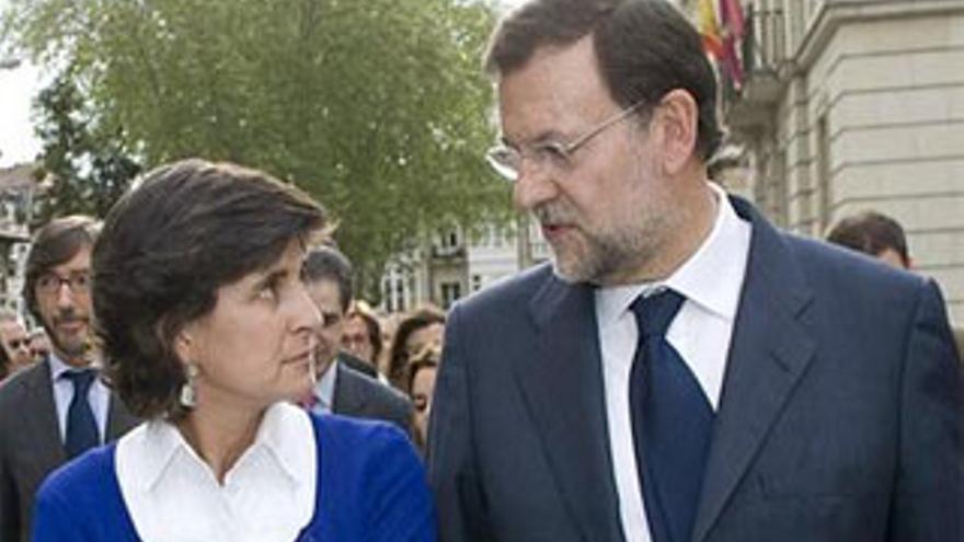 Rajoy y San Gil se reúnen para tratar de acercar posiciones