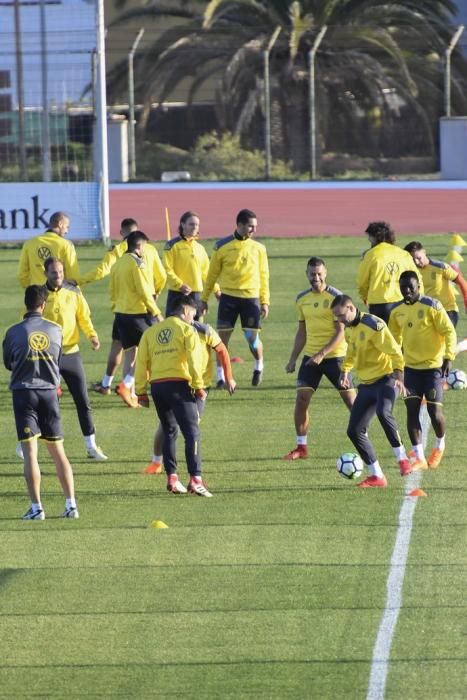 ENTRENAMIENTO DE LA UD LAS PALMAS