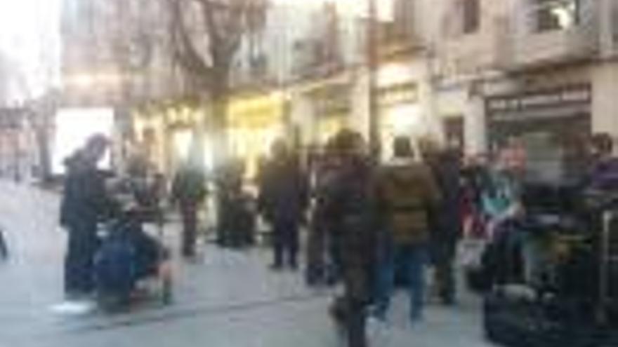 L&#039;equip de gravació al mig de la Rambla Llibertat.