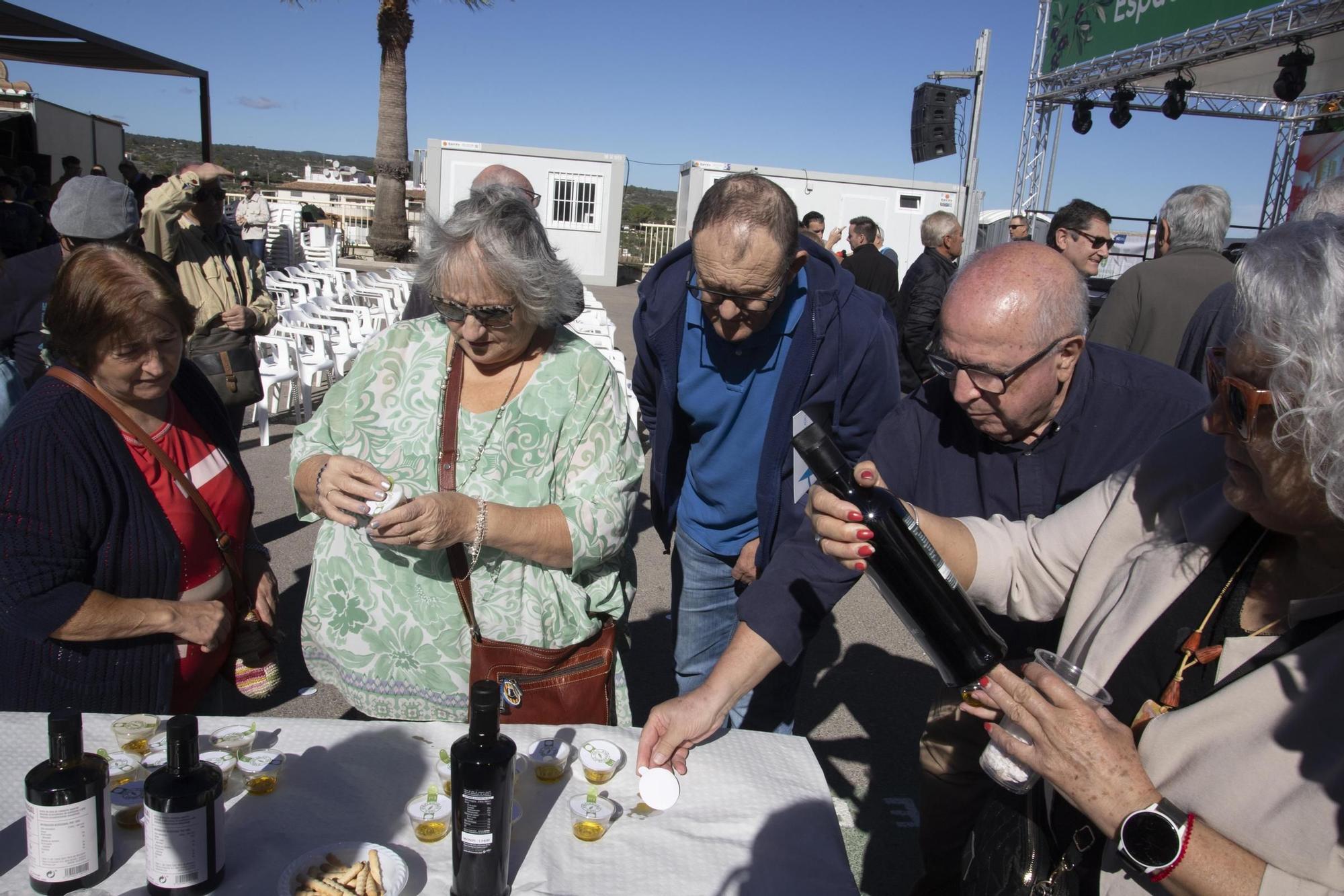 Enguera abre sus puertas a la II Feria del Aceite