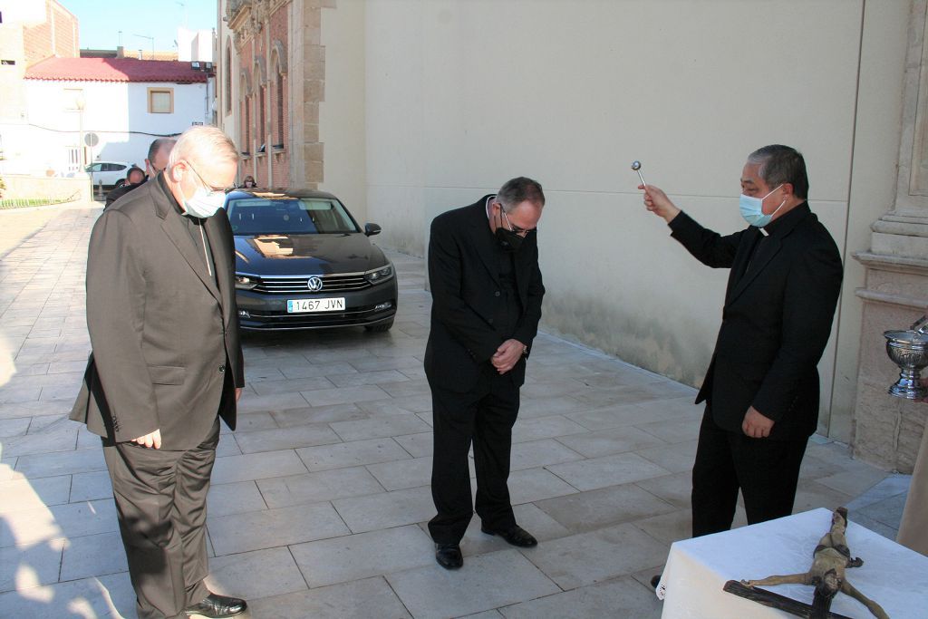 El nuncio del Papa Francisco se interesa por la reconstrucción de Lorca