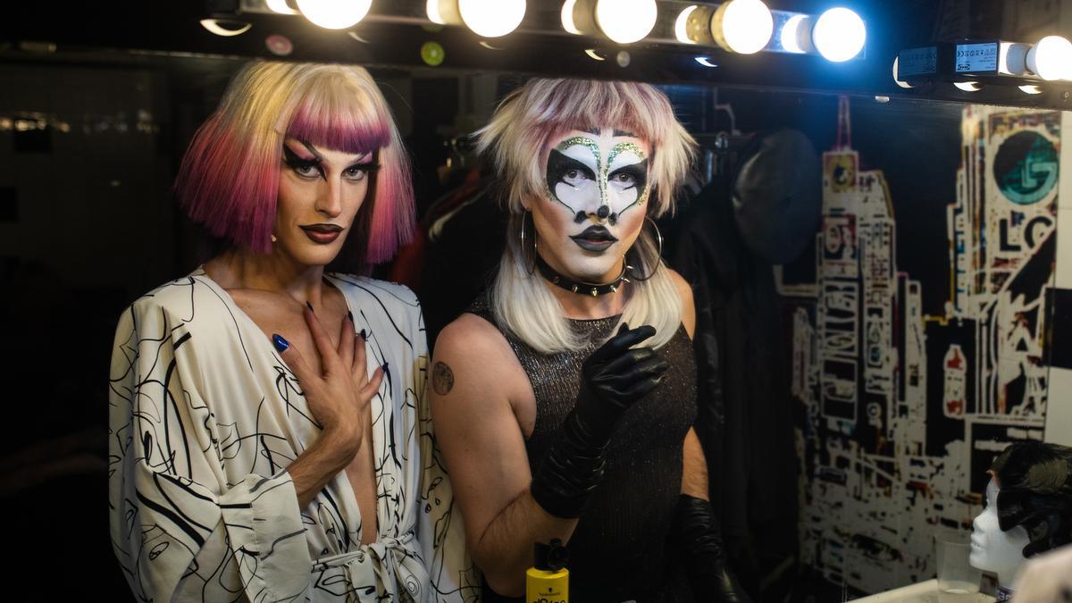 Las 'drag queens' se pasan al catalán