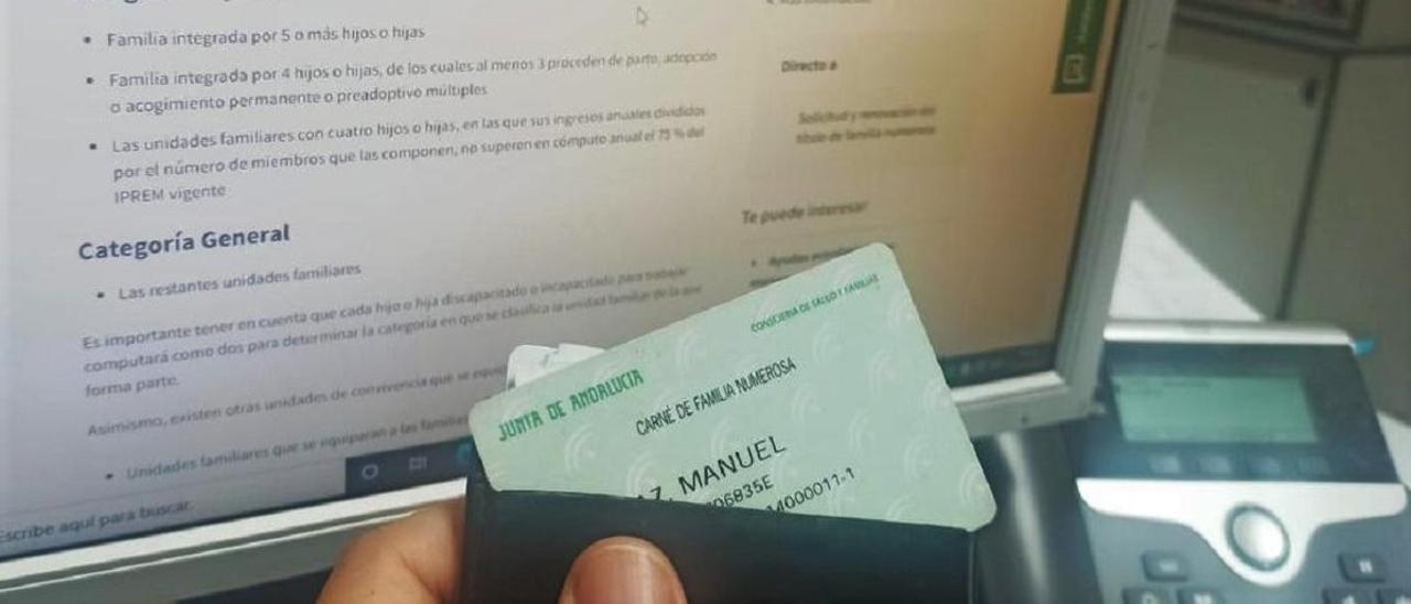 Los trámites para renovar o expedir el carnet de familia numerosa los realiza ahora la Consejería de Igualdad y Políticas Sociales.