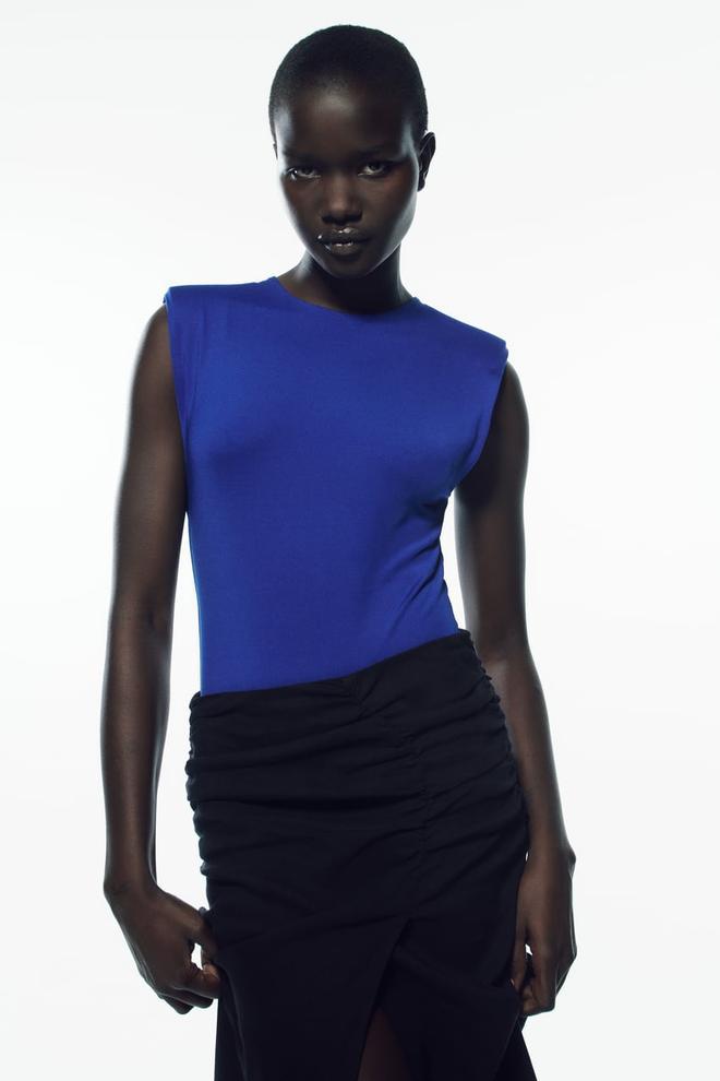 Body azul de Special Prices de Zara