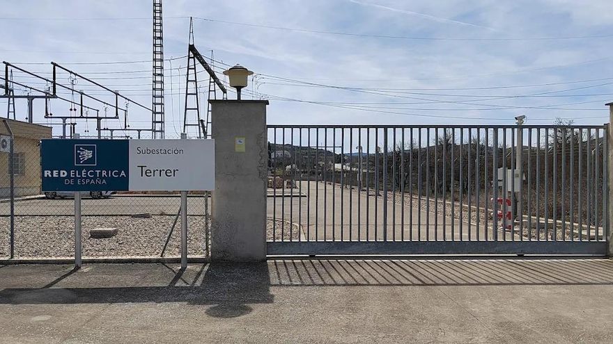 Dos gigantes energéticos pujan por el primer nudo eléctrico que sale a concurso en Aragón