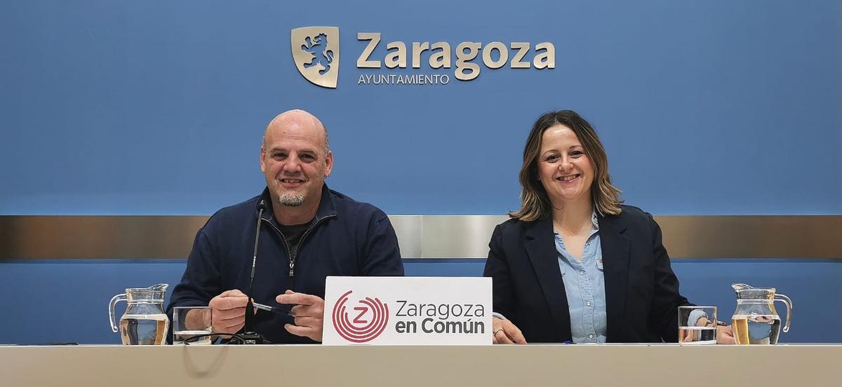 Suso Domínguez y Elena Tomás, este martes en rueda de prensa.