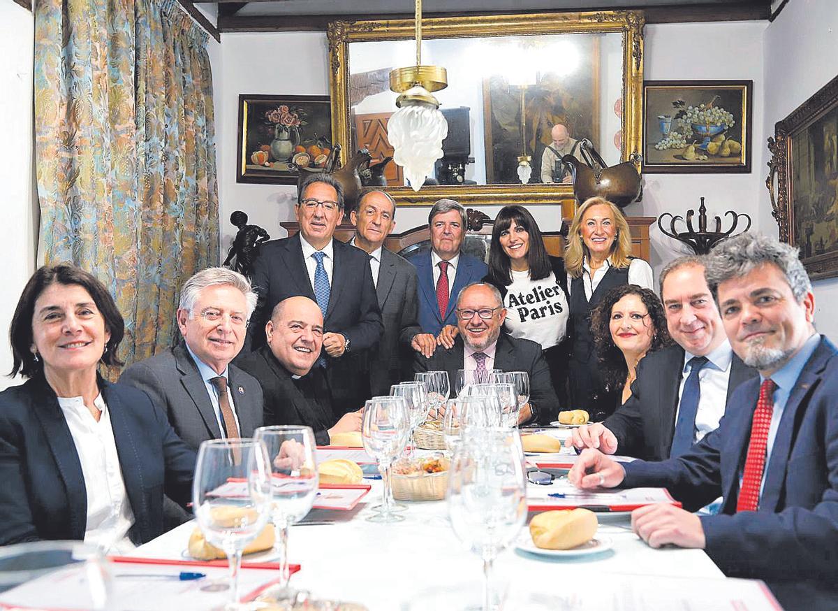 Miembros del jurado que reconoció los Valores sociales en la 40ª edición de los Cordobeses del Año.