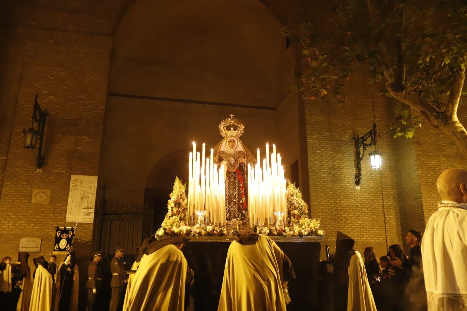 En imágenes | Procesiones del Martes Santo en Zaragoza