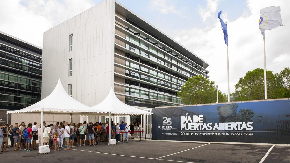 Imagen de archivo de una jornada de puertas abiertas en la EUIPO en 2019