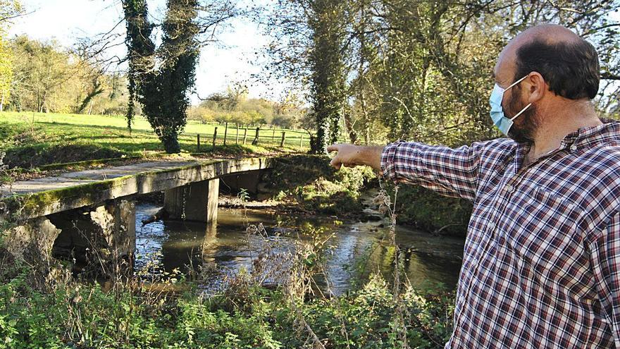 Vecinos de Granda denuncian el mal estado de un puente de acceso a ...