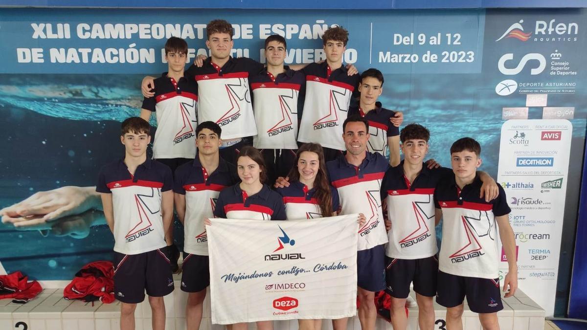 Equipo del Navial participante en el Campeonato de España infantil de natación.