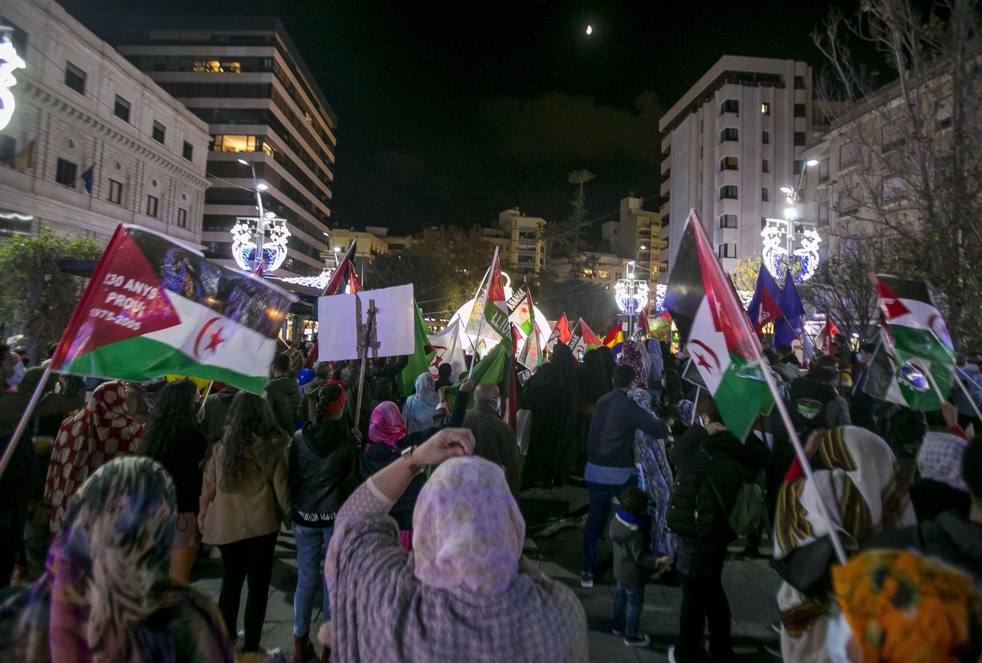 Más de 300 personas incumplen las medidas en una concentración de apoyo al pueblo saharaui