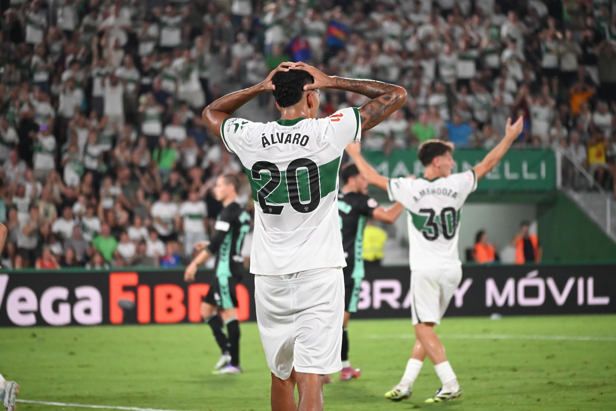 El Elche vuelve a Primera División con un empate frente al Betis (1-1)