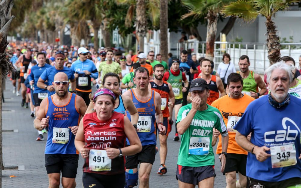 Los veteranos atletas triunfan en la prueba de Benidorm que reunió a más de 2.500 deportistas.