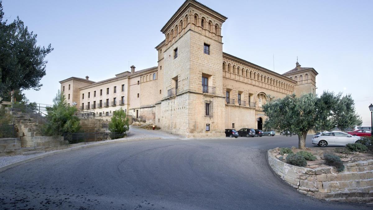 El Parador perfecto para una escapada en febrero: San Valentín en un castillo aragonés