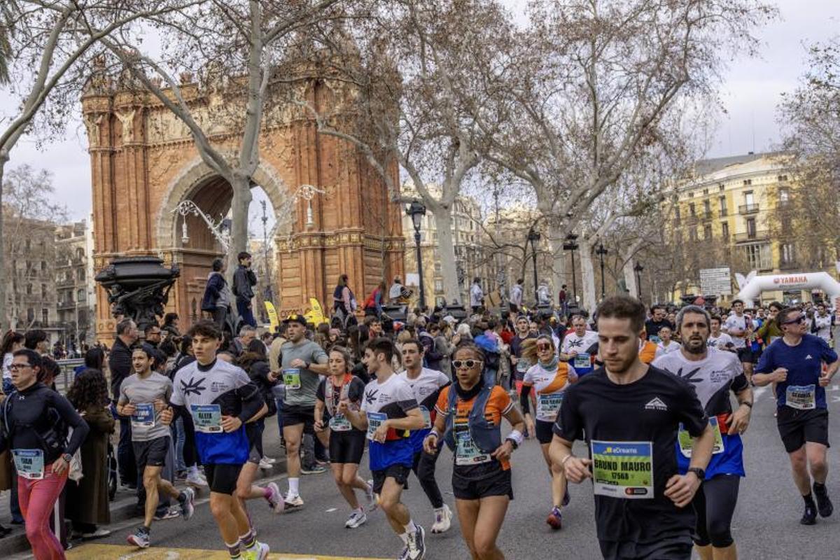 Media Maratón Barcelona 2025: Kiplimo pulveriza el récord del mundo en Barcelona