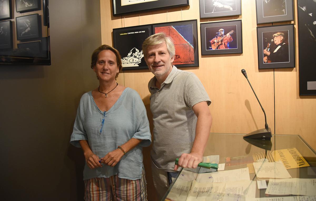 Paula Labordeta y Gaizka Urresti, codirectores de 'Labordeta, un hombre sin más'.