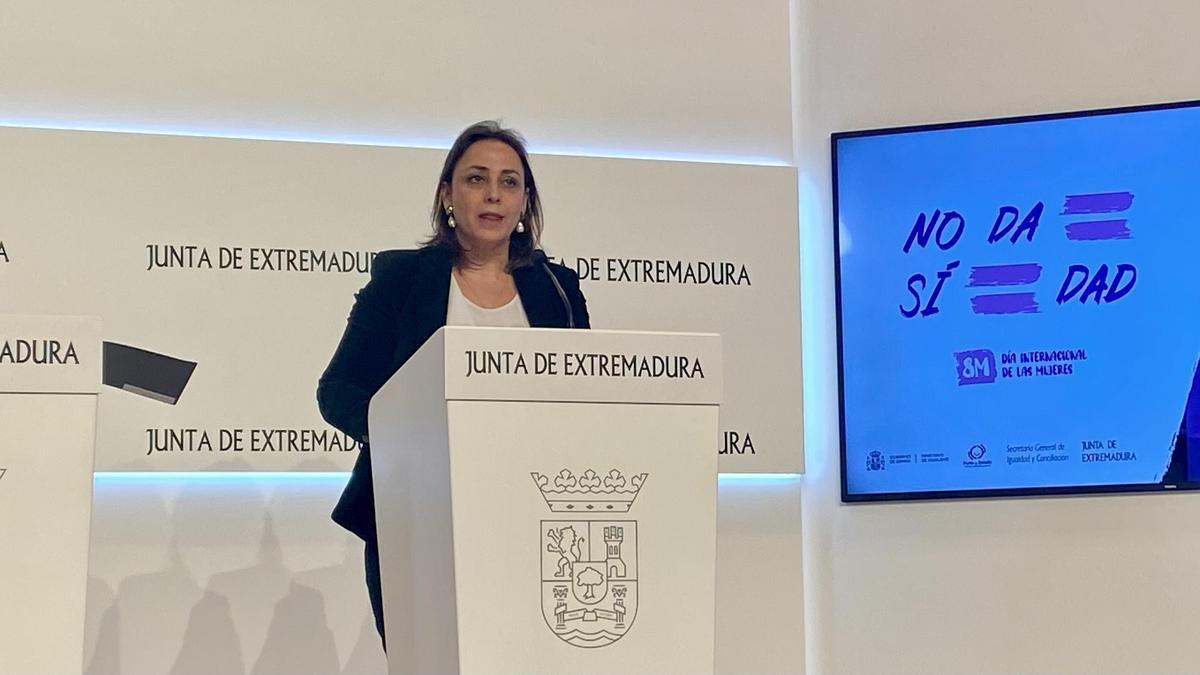 La secretaria general de Igualdad, Ara Sánchez, este martes en rueda de prensa.
