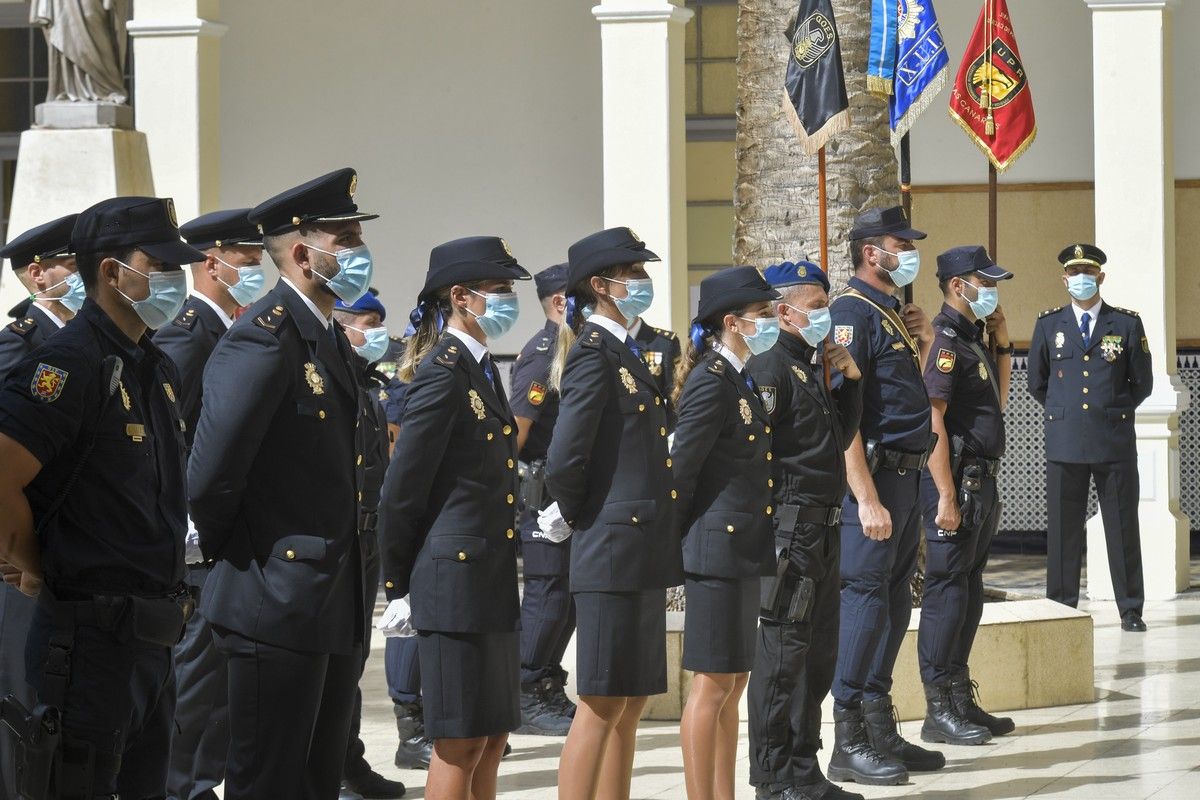 Jjura del cargo de 76 alumnos de la XXXV Promoción de la Escala Básica de la Policía Nacional