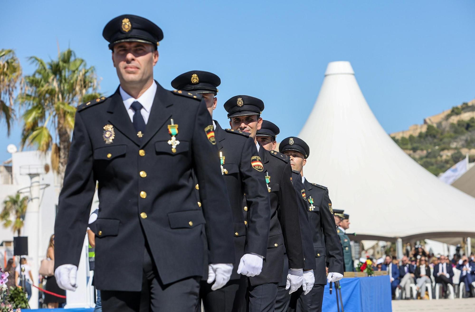 La Policía Nacional atiende 350 llamadas de emergencias cada día en  Alicante - Información