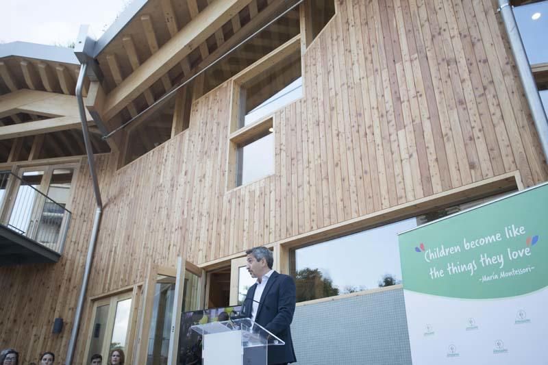 Inauguración de la nueva escuela Montesori en Paterna